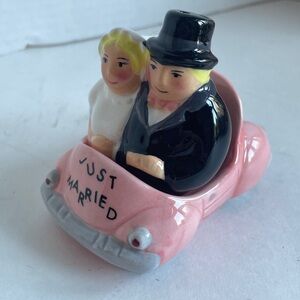 Just Married Salt & Pepper Shakers